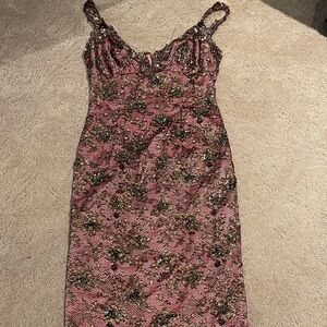 Chic Floral Midi Dress in Pink and Brown